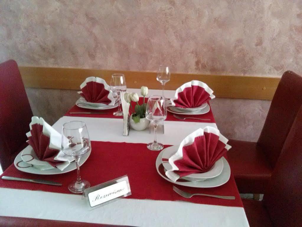 Ada Hotel Sarajevo Luaran gambar